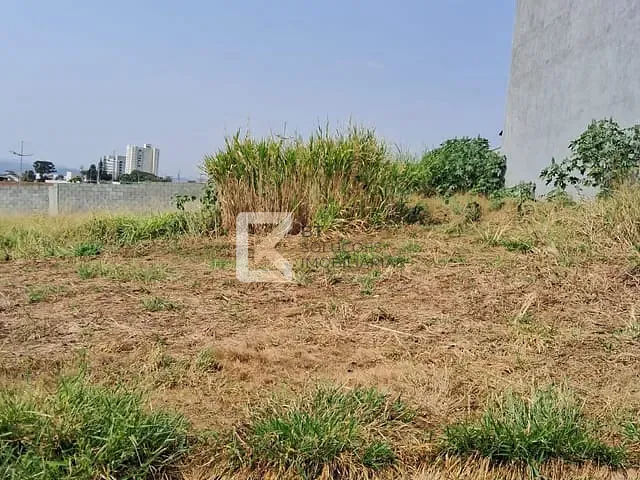 Terreno com 390m², à venda, no bairro Vila Homero em Indaiatuba