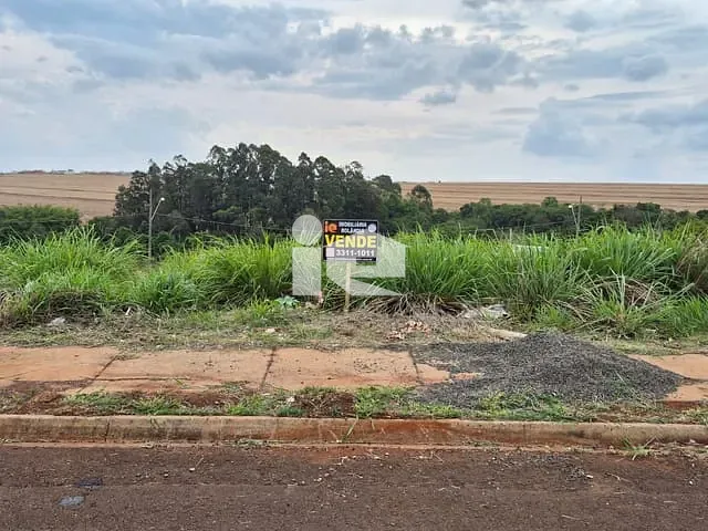 Terreno com 300m², à venda, no bairro Jardim Interlagos II em Arapongas