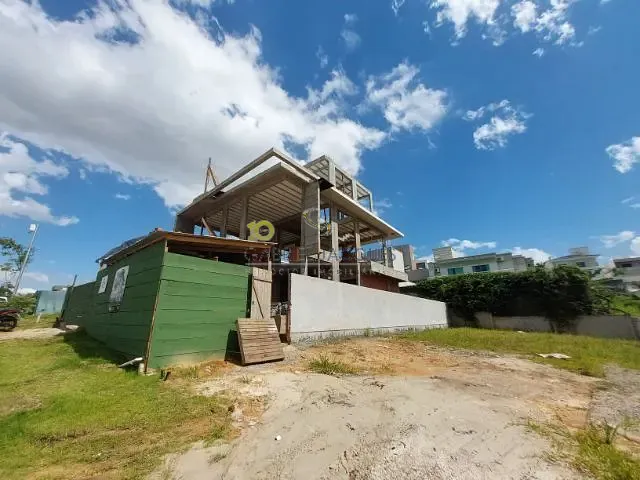 Terreno com 300m², à venda, no bairro Pedra Branca em Palhoça