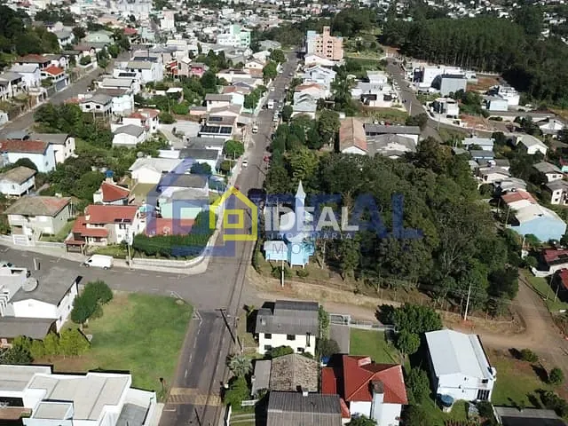 Terreno com 360m², à venda, no bairro Industriários em Concórdia