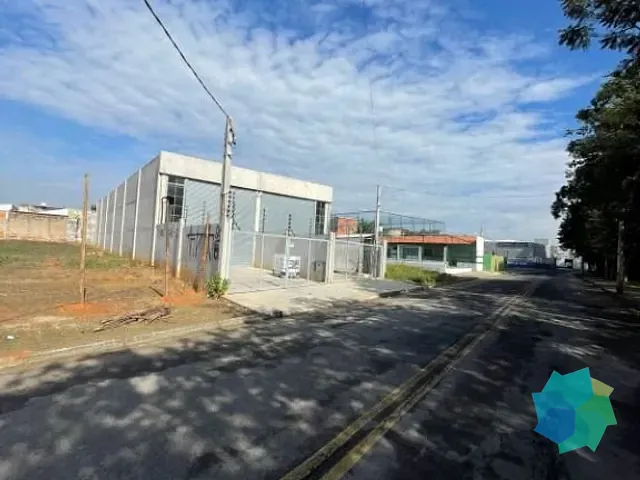 Terreno com 1075m², à venda, no bairro Loteamento Terras de São Pedro e São Paulo em Salto