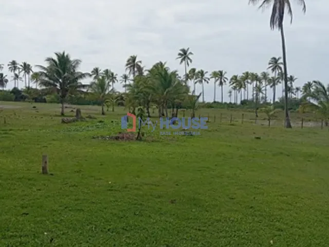 Terreno com 450m², à venda, no bairro olivença em Ilhéus