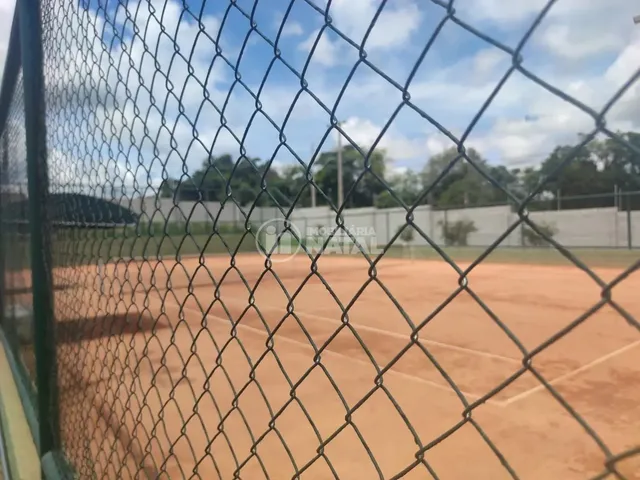 Terreno com 379m², à venda, no bairro Vila Salomé em Cambé