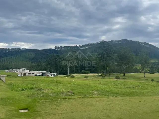 Terreno com 1118m², à venda, no bairro Bortolan em Poços de Caldas