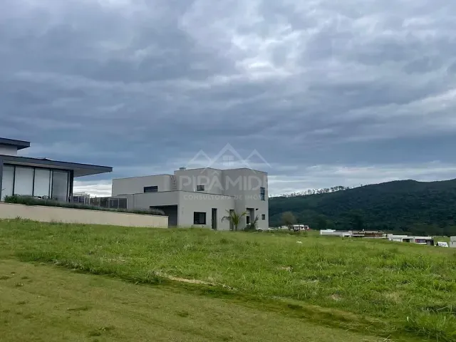 Terreno com 1118m², à venda, no bairro Bortolan em Poços de Caldas