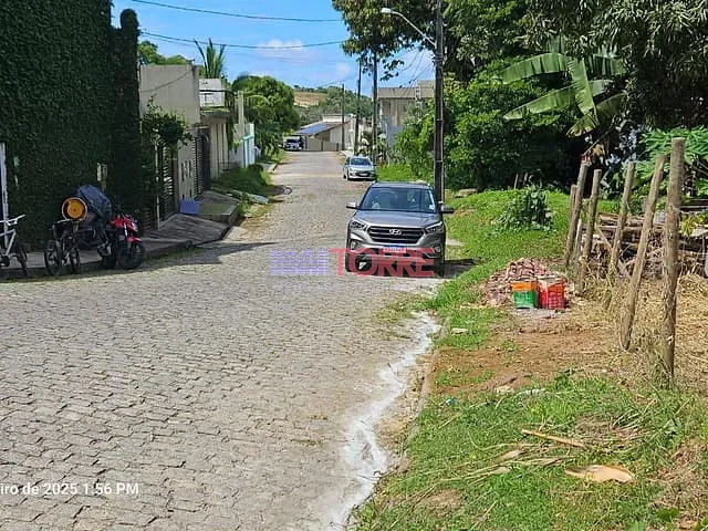 Terreno com 450m², à venda, no bairro Nossa Senhora da Vitória em Ilhéus