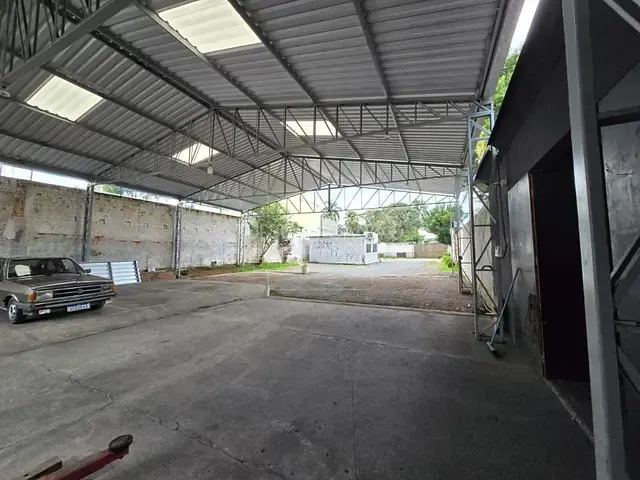 Terreno com 665m², à venda, no bairro Bacacheri em Curitiba