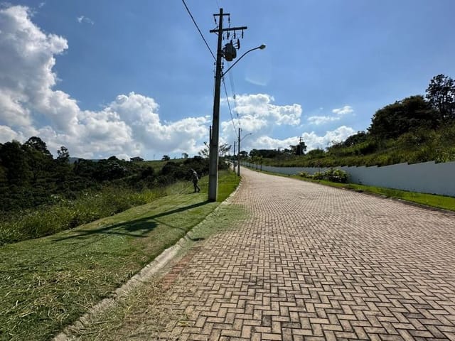 Terreno com 2073m², à venda, no bairro São Brás em Extrema