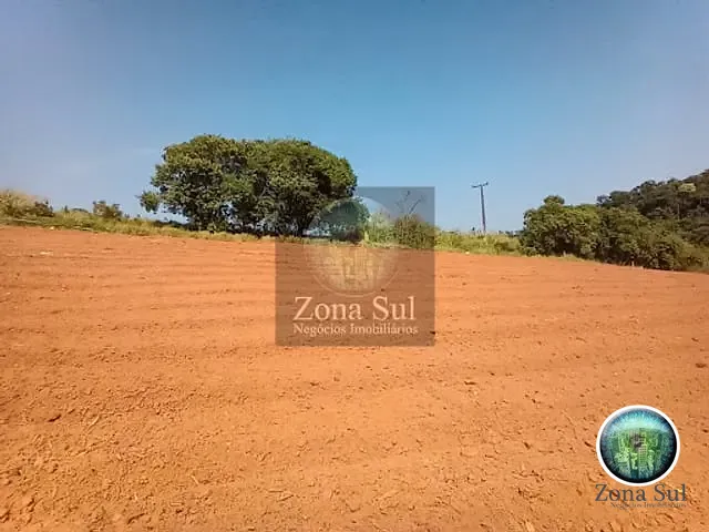 Terreno com 1000m², à venda, no bairro Vila Sao Joao em Piedade