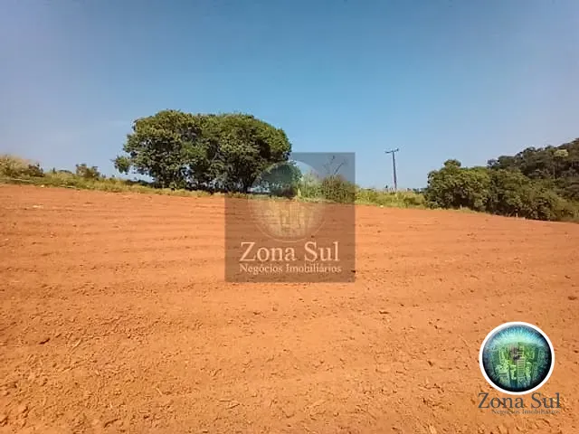 Terreno com 1000m², à venda, no bairro Vila Sao Joao em Piedade