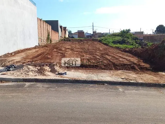 Terreno com 252m², à venda, no bairro Vila Industrial em Bauru