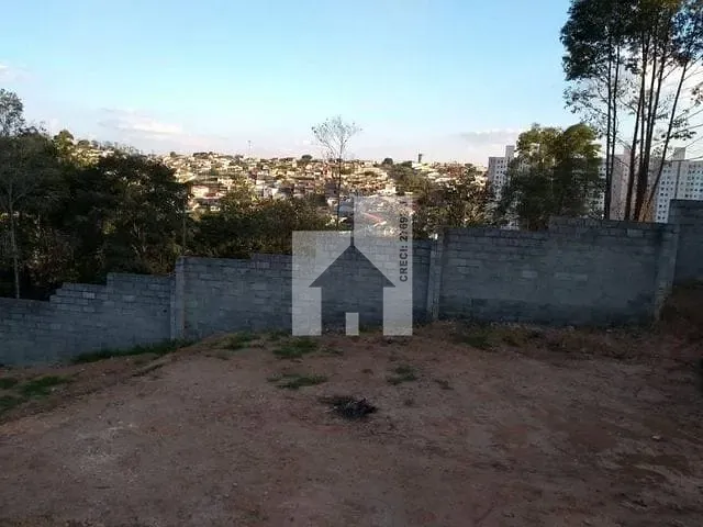 Terreno com 651m², à venda, no bairro Jardim das Carpas em Jundiaí