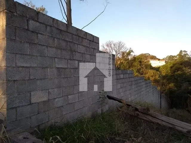 Terreno com 651m², à venda, no bairro Jardim das Carpas em Jundiaí