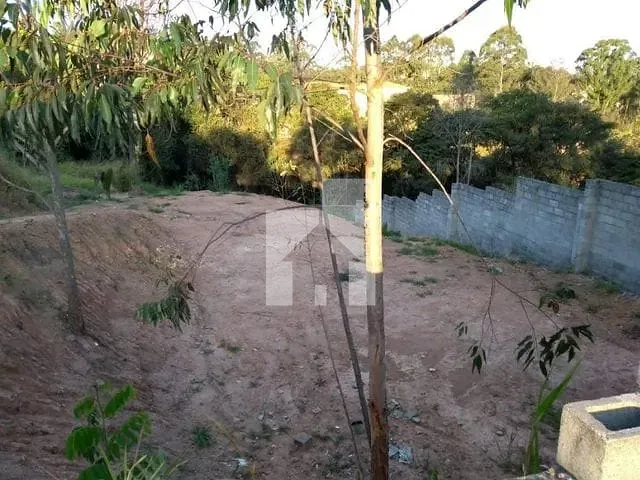 Terreno com 651m², à venda, no bairro Jardim das Carpas em Jundiaí