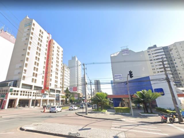 Terreno com 2520m², à venda, no bairro Centro em Curitiba