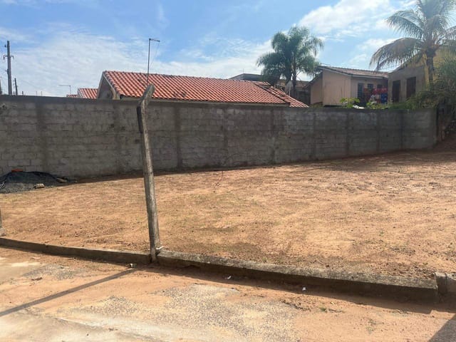 Terreno com 267m², à venda, no bairro Conjunto Habitacional Parque da Floresta em Campinas