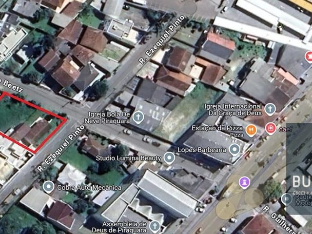 Terreno à venda, no bairro Centro em Piraquara