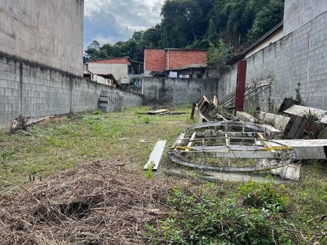 Terreno com 500m², à venda, no bairro Altos de Jordanésia (Jordanésia) em Cajamar