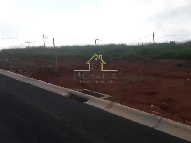 Terreno com 300m², à venda, no bairro Bourbon  em Guaxupé