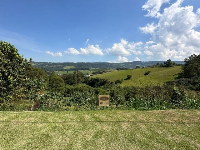 Terreno com 2096m², à venda, no bairro São Brás em Extrema