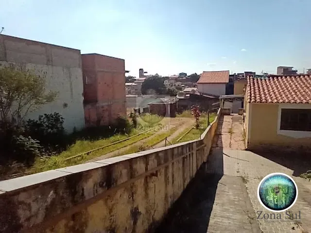 Terreno com 720m², à venda, no bairro Vila Dominguinho em Votorantim