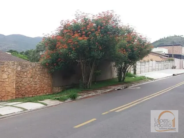 Terreno com 280m², à venda, no bairro Jardim Paulista em Atibaia