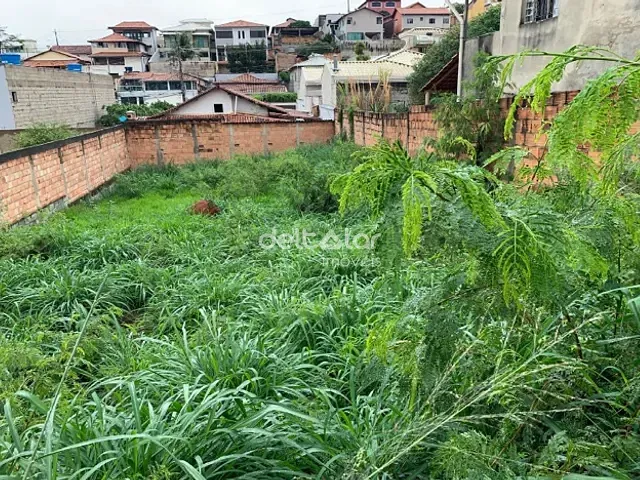 Terreno com 360m², à venda, no bairro Canaã em Belo Horizonte