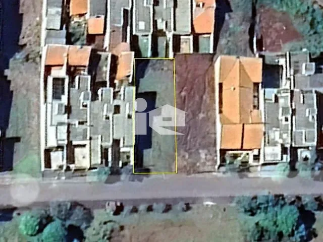 Terreno com 372m², à venda, no bairro Jardim Caviúna em Rolândia