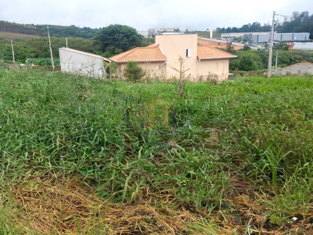 Terreno com 250m², à venda, no bairro Jardim San Rafael em Salto de Pirapora