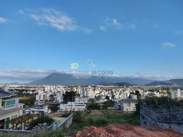 Terreno com 431m², à venda, no bairro Pedra Branca em Palhoça