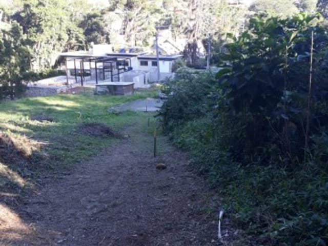 Terreno com 2394m², à venda, no bairro Carangola em Petrópolis