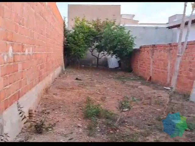 Terreno com 171m², à venda, no bairro Residencial Parque Laguna em Salto