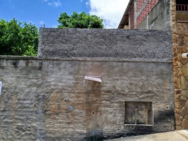 Terreno com 300m², à venda, no bairro Jardim Bandeirantes I em Cataguases