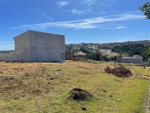 Terreno com 575m², à venda, no bairro Olímpico em Londrina