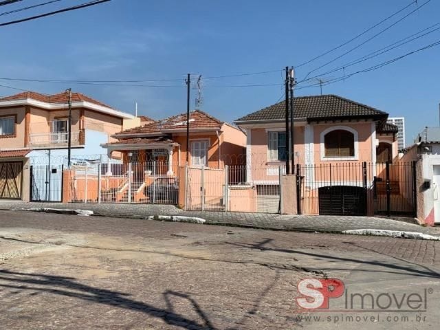 Terreno com 1000m², à venda, no bairro Catumbi em São Paulo