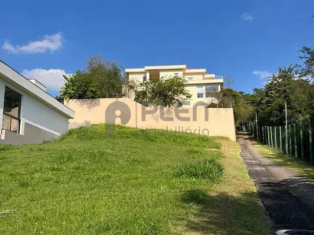 Terreno com 644m², à venda, no bairro Alphaville em Santana de Parnaíba