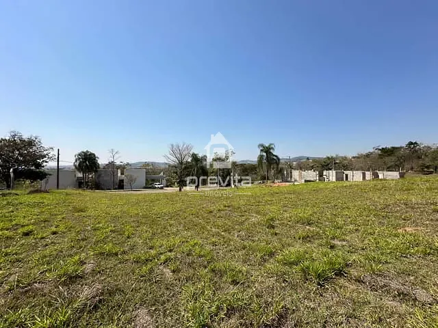 Terreno com 1125m², à venda, no bairro Chácara São Félix em Taubaté