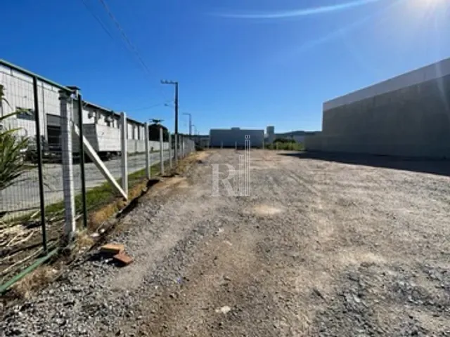 Terreno com 1236m², para alugar, no bairro Praça em Tijucas