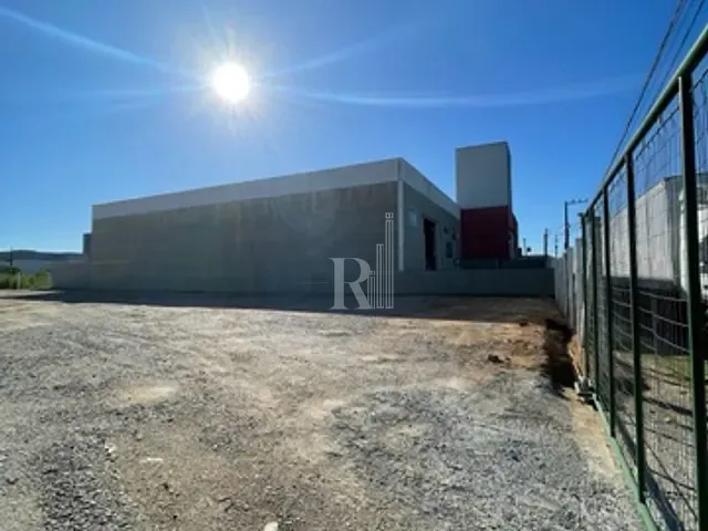 Terreno com 1236m², para alugar, no bairro Praça em Tijucas