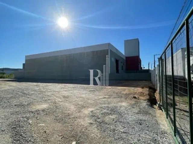 Terreno com 1236m², para alugar, no bairro Praça em Tijucas