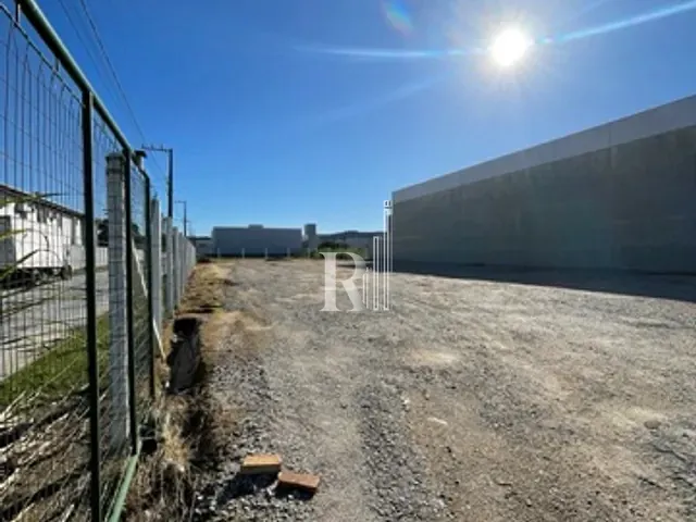Terreno com 1236m², para alugar, no bairro Praça em Tijucas