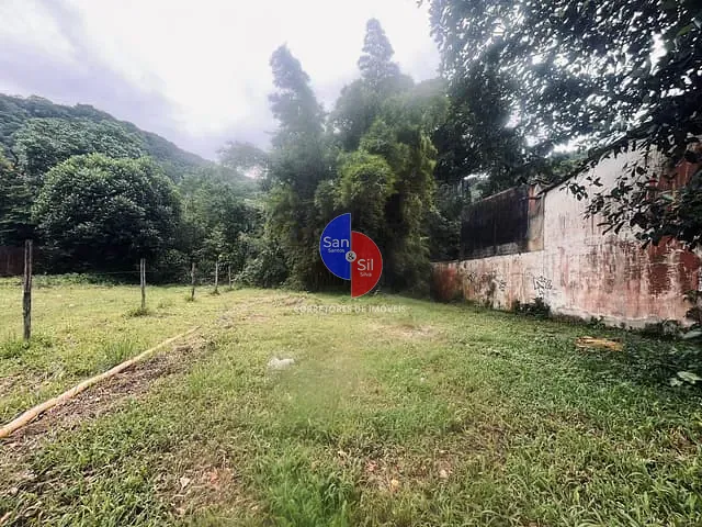 Terreno com 450m², à venda, no bairro Caneca Fina em Guapimirim