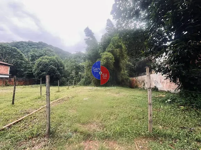 Terreno com 450m², à venda, no bairro Caneca Fina em Guapimirim