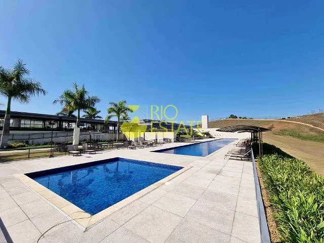 Terreno com 298m², à venda, no bairro Casa de Pedra em Volta Redonda