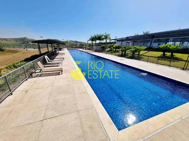 Terreno com 298m², à venda, no bairro Casa de Pedra em Volta Redonda
