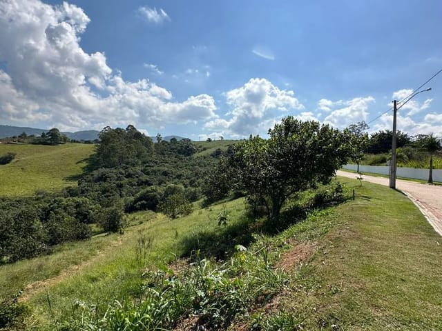 Terreno com 2632m², à venda, no bairro São Brás em Extrema