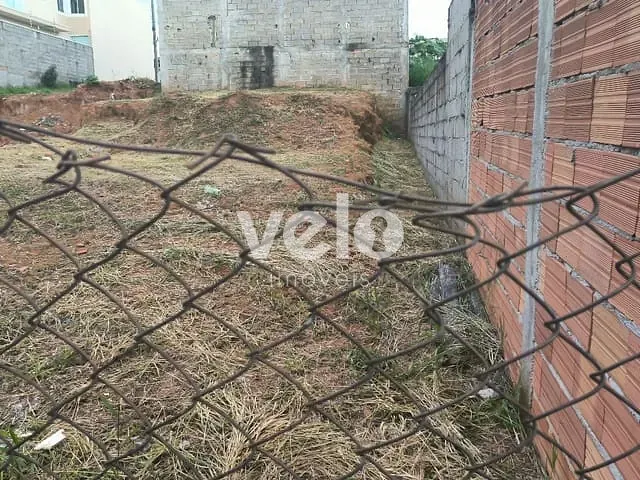 Terreno com 250m², à venda, no bairro Residencial Estoril em Taubaté