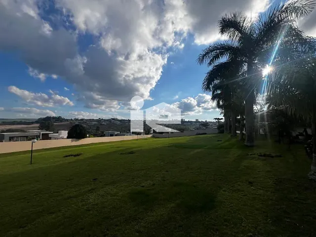 Terreno com 2500m², à venda, no bairro Condomínio Costa do Sol em Rolândia