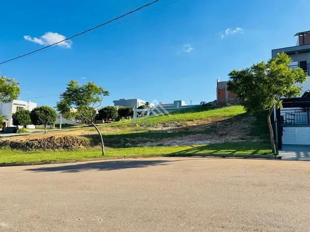 Terreno com 317m², à venda, no bairro Jacaré em Cabreúva