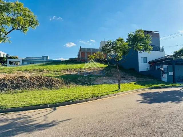 Terreno com 317m², à venda, no bairro Jacaré em Cabreúva